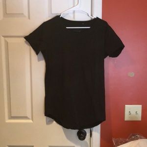 Black Alphalete scoop neck shirt